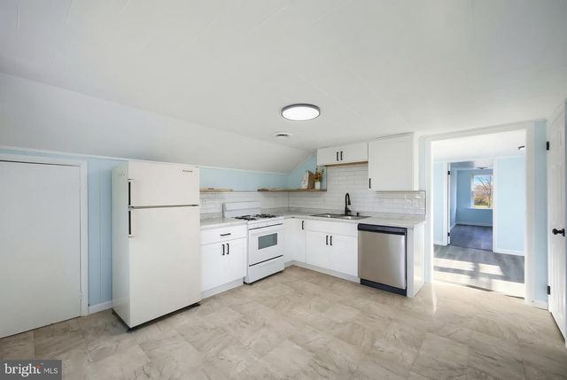 9446-9448 E SPRINGFIELD RD, Seven Valleys, PA 17360