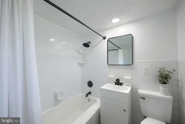 9446-9448 E SPRINGFIELD RD, Seven Valleys, PA 17360