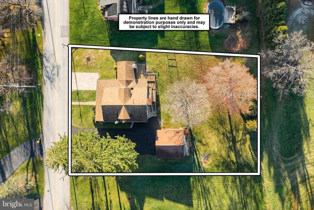 9446-9448 E SPRINGFIELD RD, Seven Valleys, PA 17360