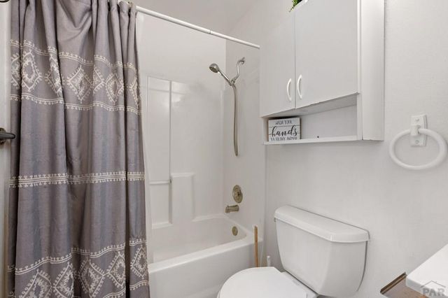 219-221 W Harmony Dr, Pueblo West, CO 81007