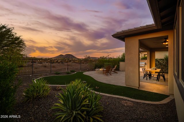 13360 W MONTANSORO Lane, Peoria, AZ 85383