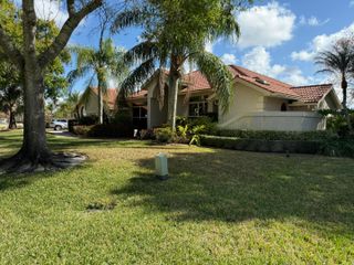 755 SW Pelican Cove SW 755, Port St. Lucie # 755, Port St Lucie, FL 34986