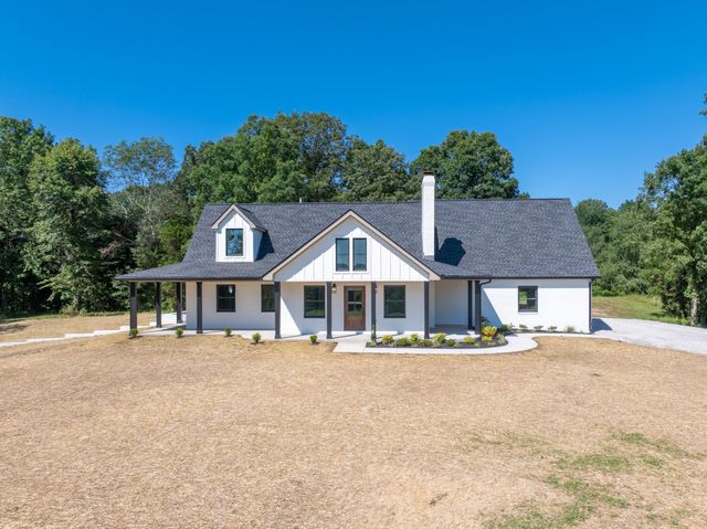 2210 Garners Creek Rd, Dickson, TN 37055