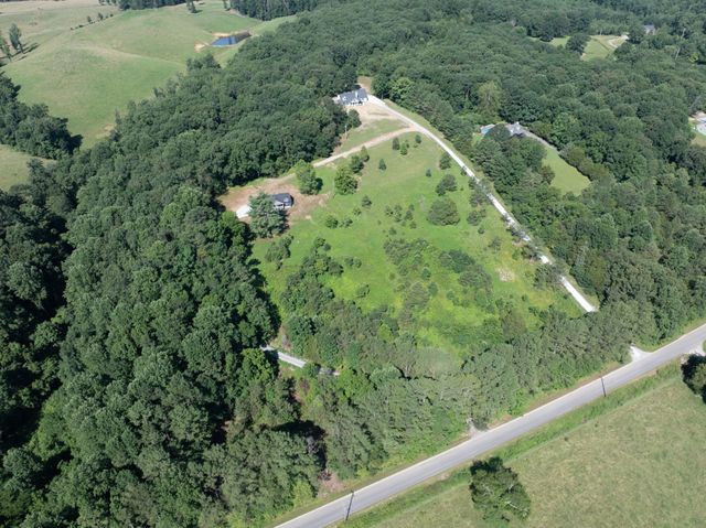 2210 Garners Creek Rd, Dickson, TN 37055