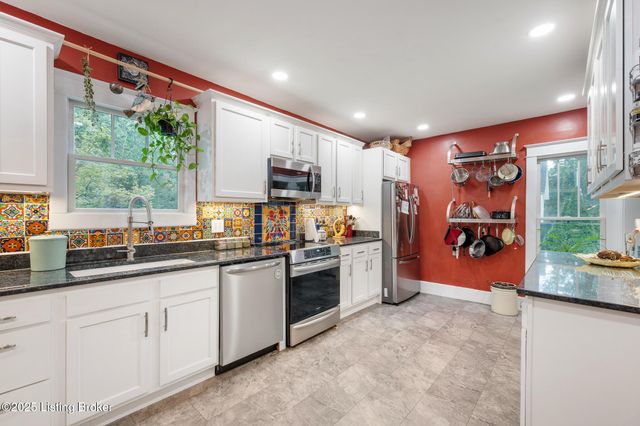2011 Speed Ave, Louisville, KY 40205