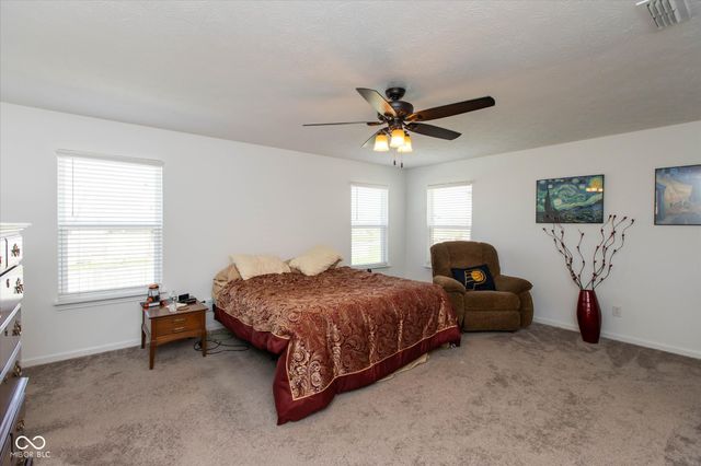 3022 Silvercliff Circle, Indianapolis, IN 46217