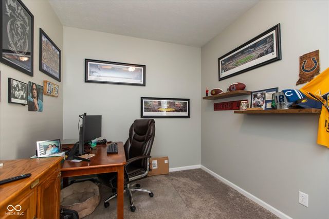 3022 Silvercliff Circle, Indianapolis, IN 46217