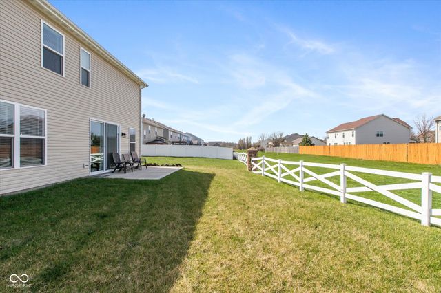 3022 Silvercliff Circle, Indianapolis, IN 46217