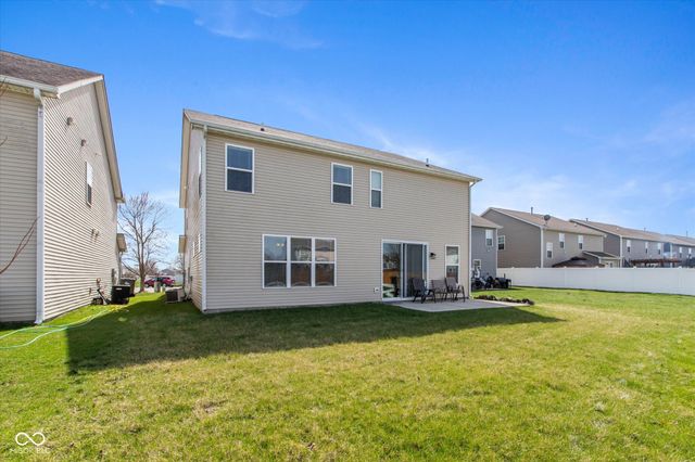 3022 Silvercliff Circle, Indianapolis, IN 46217