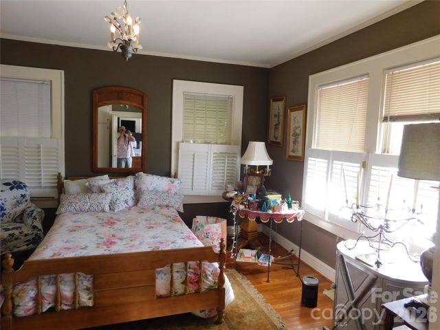 221 S Charlotte Avenue, Rock Hill, SC 29730