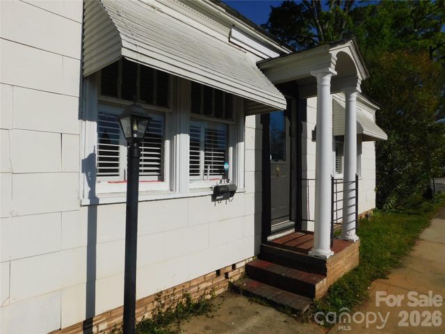 221 S Charlotte Avenue, Rock Hill, SC 29730
