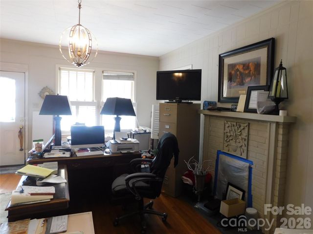 221 S Charlotte Avenue, Rock Hill, SC 29730
