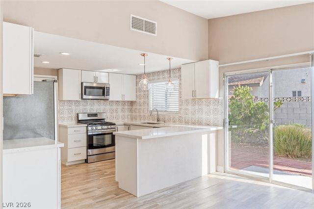 323 Quito Court, Henderson, NV 89014