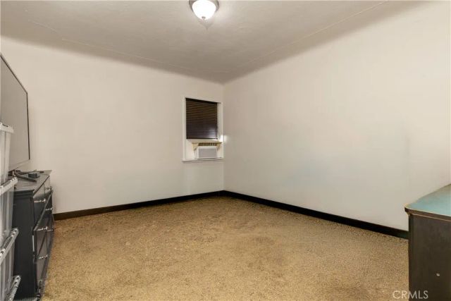 6612 Plaska Ave, Huntington Park, CA 90255