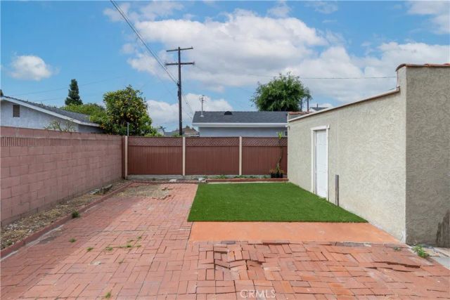 6612 Plaska Ave, Huntington Park, CA 90255