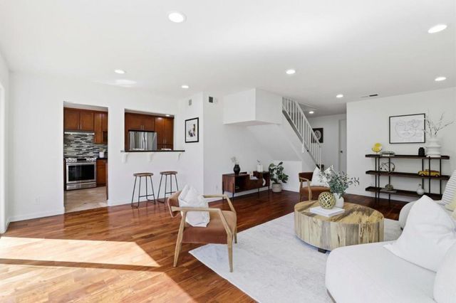 320 Pine Wood Lane, Los Gatos, CA 95032