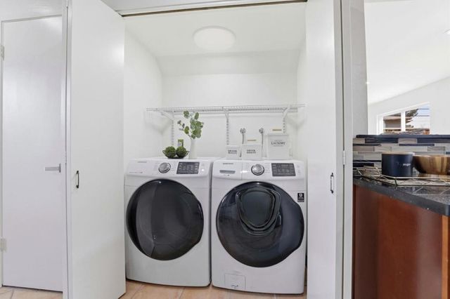 320 Pine Wood Lane, Los Gatos, CA 95032