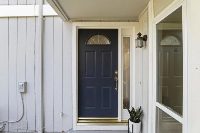 320 Pine Wood Lane, Los Gatos, CA 95032