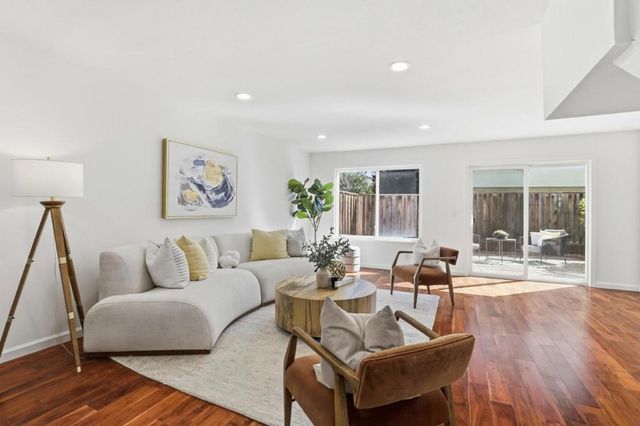 320 Pine Wood Lane, Los Gatos, CA 95032