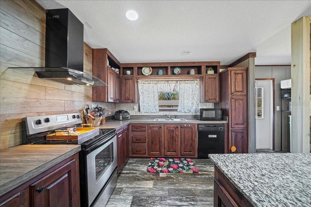 6270 SE 147TH COURT, Morriston, FL 32668