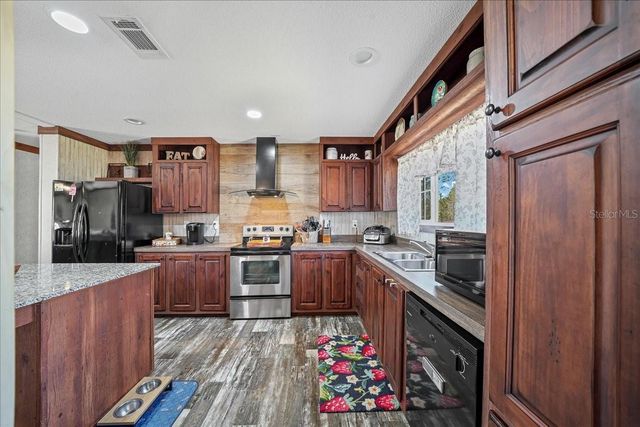 6270 SE 147TH COURT, Morriston, FL 32668