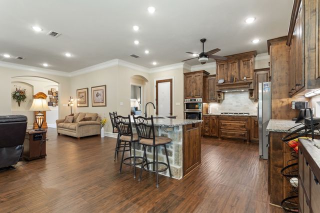 6923 Saint Anthony Drive, Tyler, TX 75703