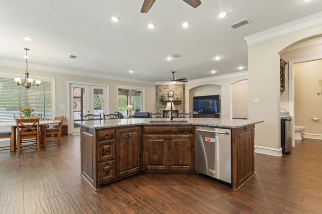 6923 Saint Anthony Drive, Tyler, TX 75703