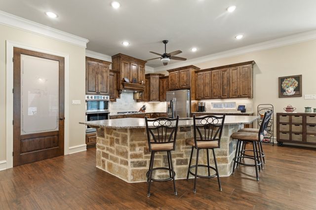 6923 Saint Anthony Drive, Tyler, TX 75703