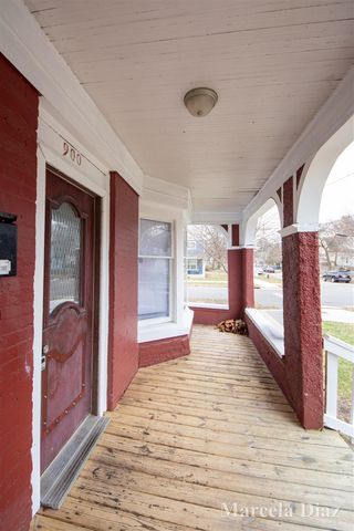 900 Watkins Street, Grand Rapids, MI 49507