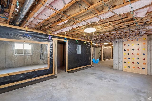 4061 S 950 W, Riverdale, UT 84405