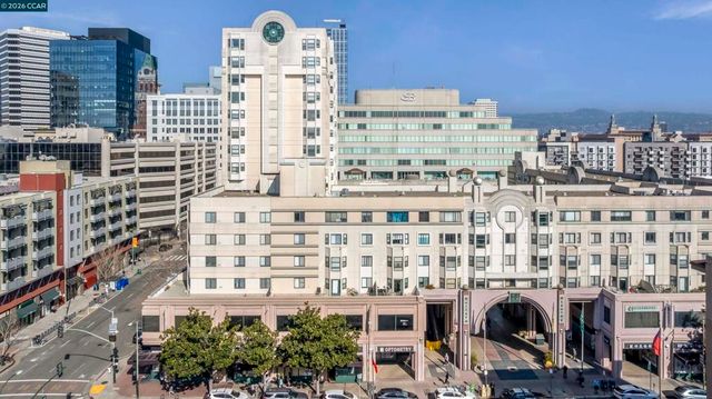 988 988 Franklin St 707, Oakland, CA 94607