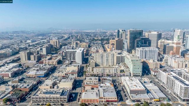 988 988 Franklin St 707, Oakland, CA 94607