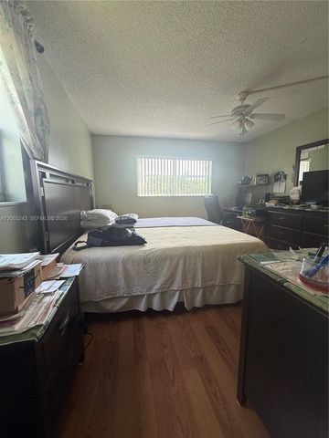 9001 Sunrise Lakes Boulevard 201, Sunrise, FL 33322