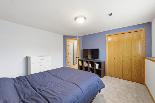 4914 S Custer Cir, Wichita, KS 67217