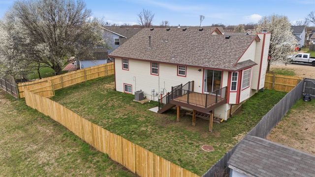 4914 S Custer Cir, Wichita, KS 67217
