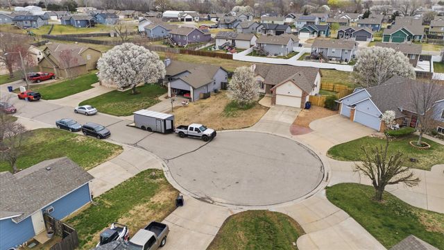 4914 S Custer Cir, Wichita, KS 67217