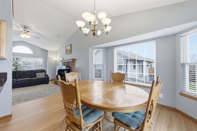 4914 S Custer Cir, Wichita, KS 67217