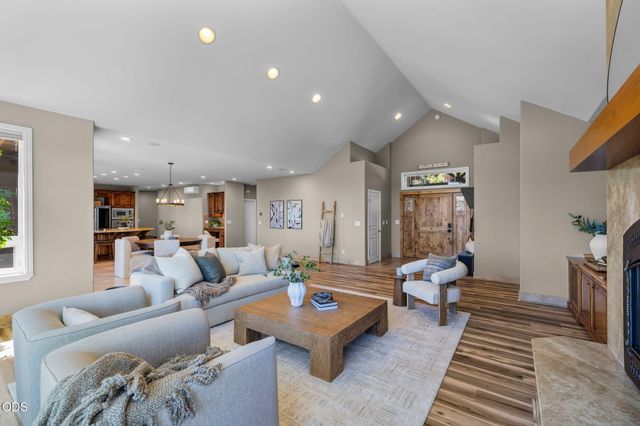 3732 NW Summerfield Road, Bend, OR 97703