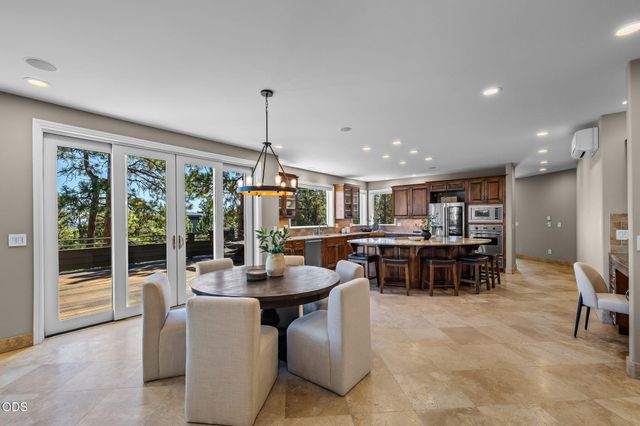 3732 NW Summerfield Road, Bend, OR 97703