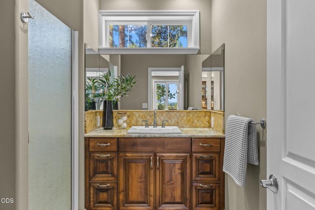 3732 NW Summerfield Road, Bend, OR 97703
