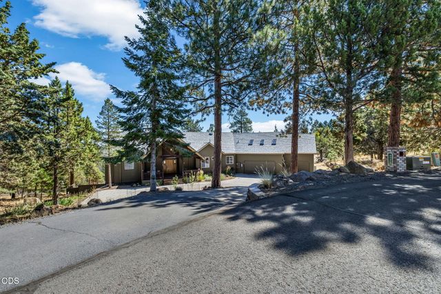 3732 NW Summerfield Road, Bend, OR 97703