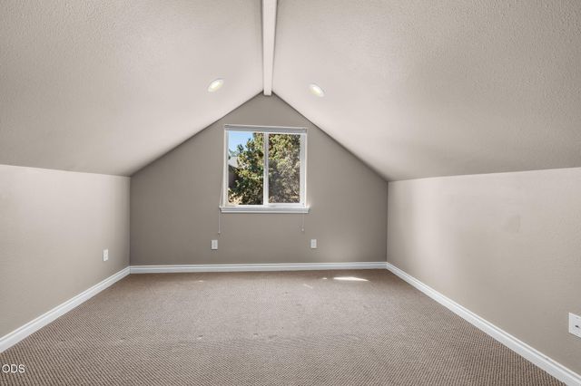 3732 NW Summerfield Road, Bend, OR 97703