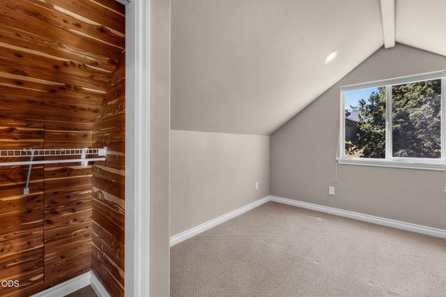 3732 NW Summerfield Road, Bend, OR 97703