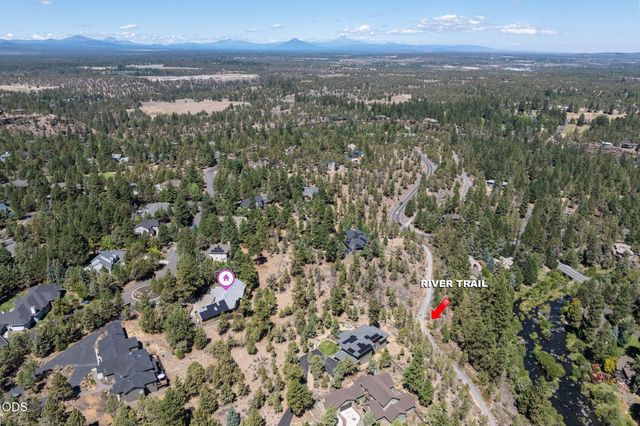 3732 NW Summerfield Road, Bend, OR 97703
