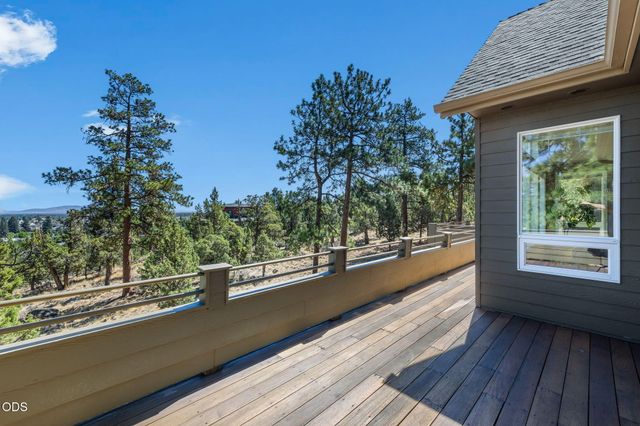 3732 NW Summerfield Road, Bend, OR 97703