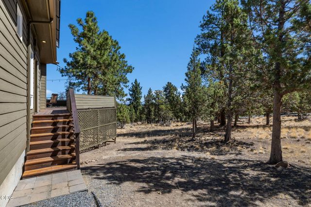 3732 NW Summerfield Road, Bend, OR 97703