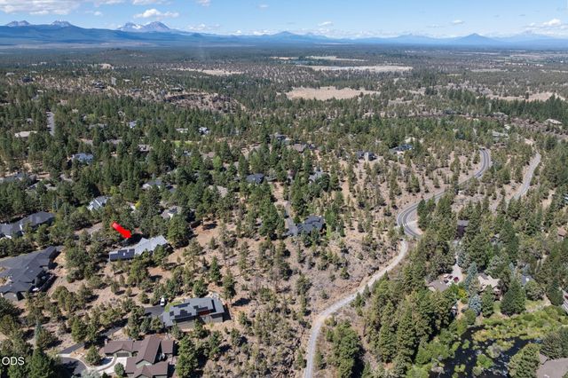 3732 NW Summerfield Road, Bend, OR 97703