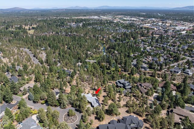 3732 NW Summerfield Road, Bend, OR 97703