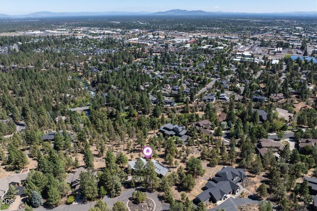 3732 NW Summerfield Road, Bend, OR 97703