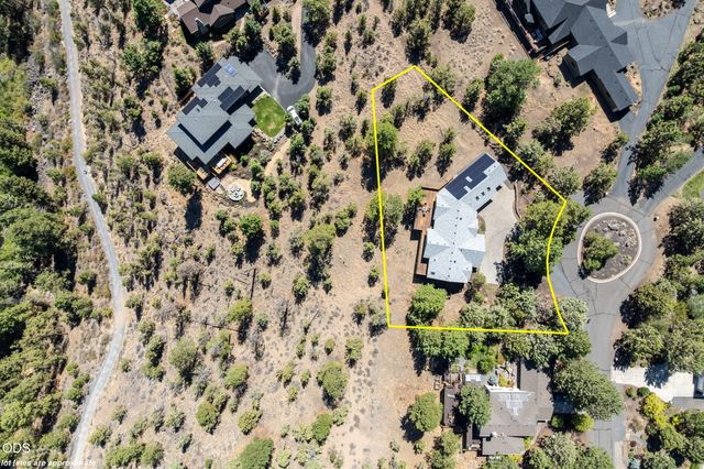 3732 NW Summerfield Road, Bend, OR 97703